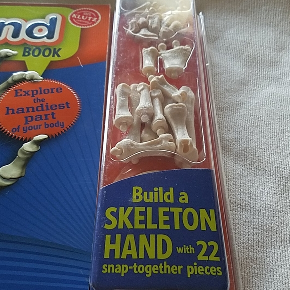 The Hand Book- 100% KLUTZ Certified - Picture 3 of 16